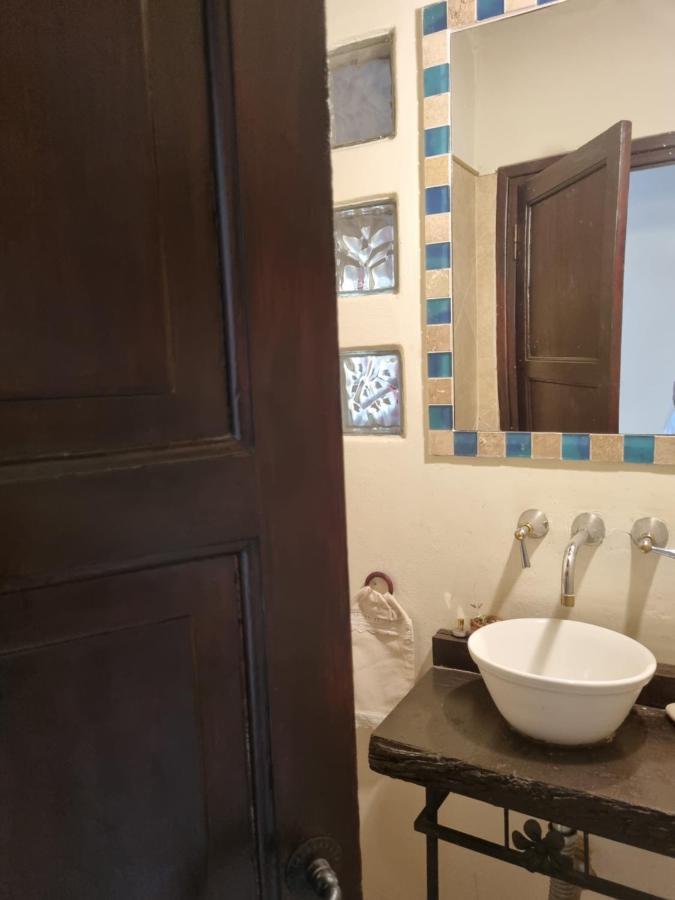 Hostal Las Rosas سالتا المظهر الخارجي الصورة