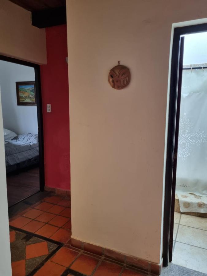 Hostal Las Rosas سالتا المظهر الخارجي الصورة