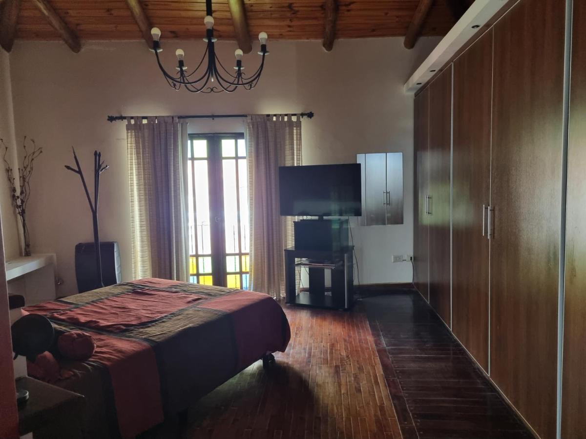Hostal Las Rosas سالتا المظهر الخارجي الصورة